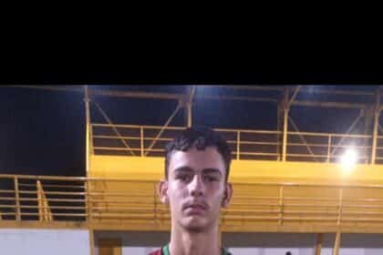 Adolescente é ferido no pescoço no bairro Aracelis