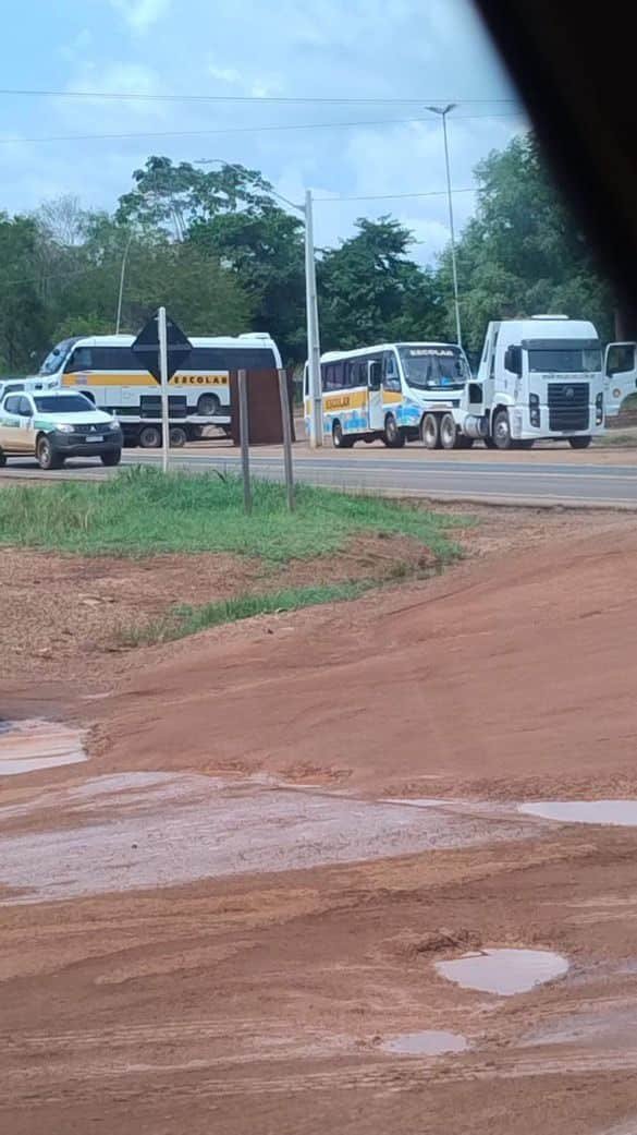 ônibus escolar apreendido em Rorraima