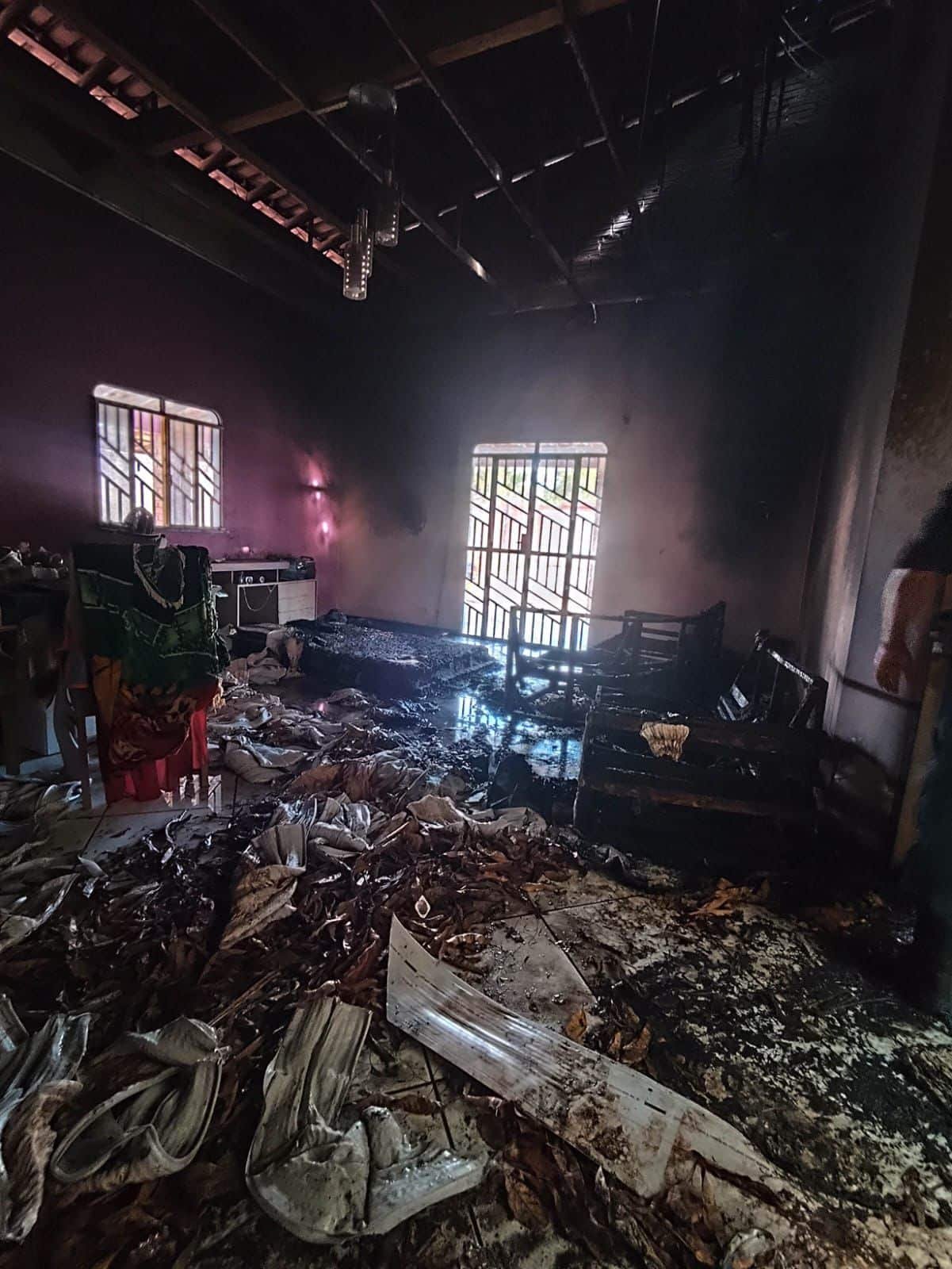 Sargento salva moradores de incêndio 1