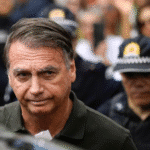 Cumprimento da pena de Bolsonaro é decretado por Moraes