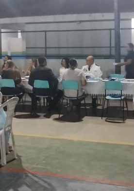 Pais cobram prestação de contas da formatura da Escola Luiz Ribeiro de Lima