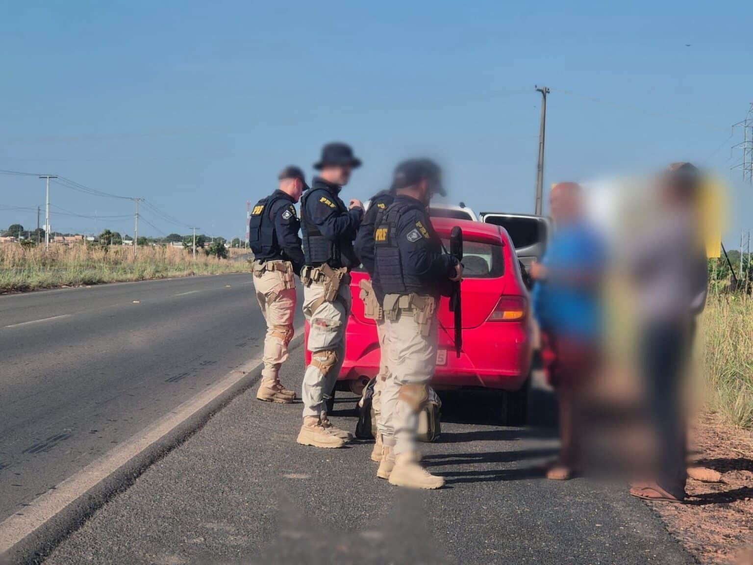 Carro clonado na BR-401