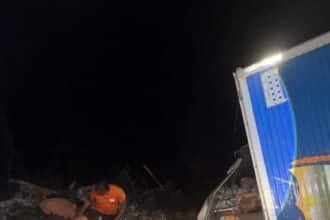 Caminhões do Programa Cesta da Família