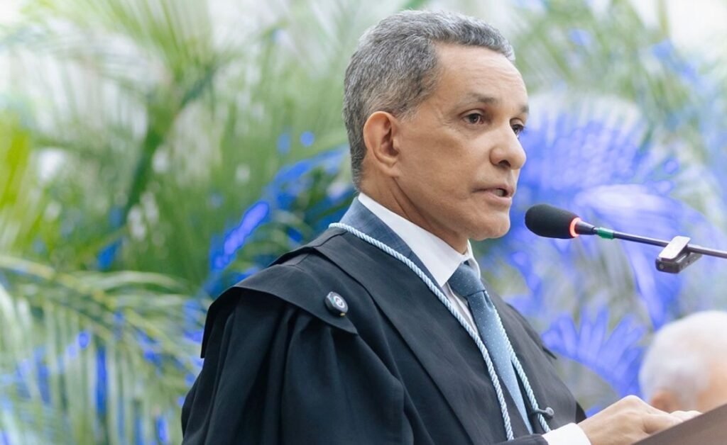 Mecias de Jesus no TCE-RR