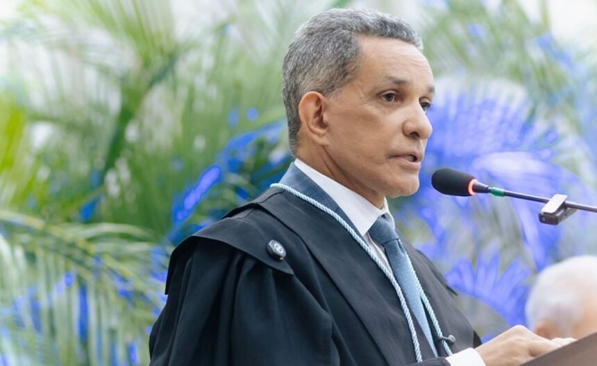 Mecias de Jesus no TCE-RR