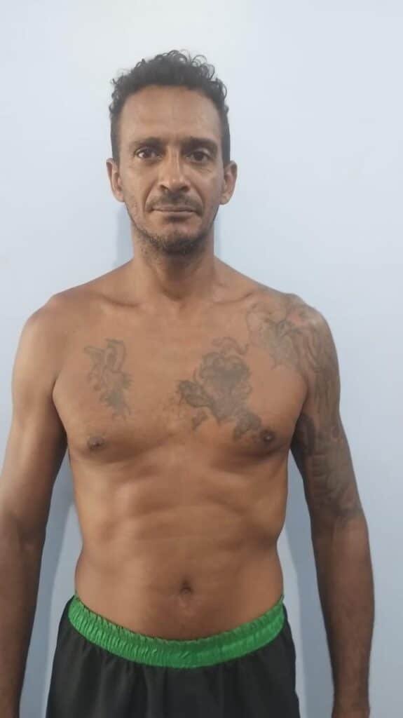 foragido com 6 mandados de prisão