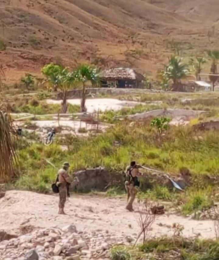 policial federal atingido por flecha em Roraima