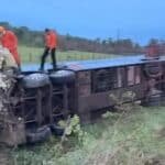 acidente após ônibus da Asatur tombar na BR-174