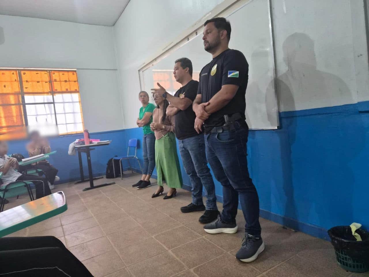 Adolescentes apreendidos no bairro Caranã