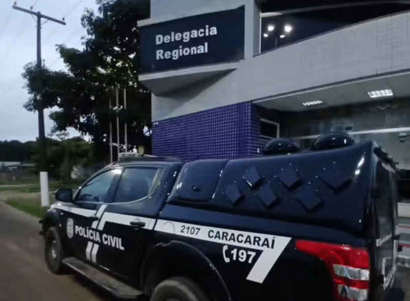 Homem preso por tentar estrangular companheira