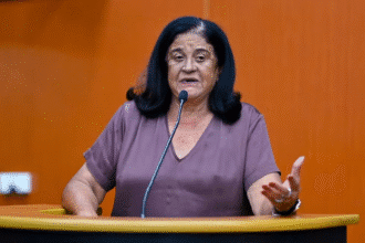 Candidatura de Aurelina Medeiros