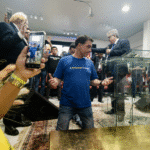 Flávio Bolsonaro quer tirar título de Nossa Senhora Aparecida
