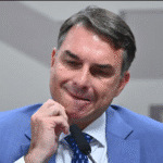vínculos de Flávio Bolsonaro com Willer Tomaz